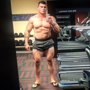 Meet your Posher, Ross